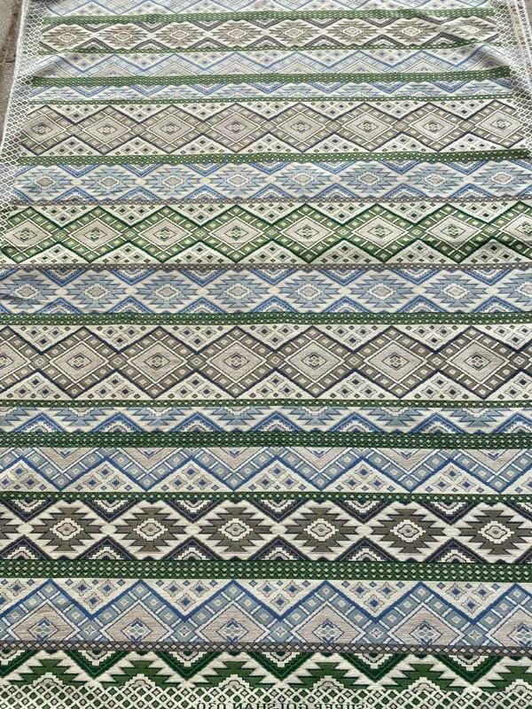 زیرسفره سوپر گلشن یزد جنس مخمل شانل کد ۰۳۰ با رنگ بندی (۳ و ۶ متری)