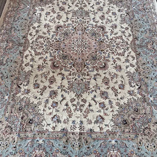 روفرشی سوپر گلشن یزد ابریشم گونه (مخمل بدون زرک) کد ۰۳۷ با رنگ بندی (۳ و ۶ و ۹ و ۱۲ متری) (طوسی و کرم)